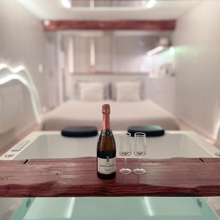 Montrevault A La Folie - Loft & Spa מראה חיצוני תמונה
